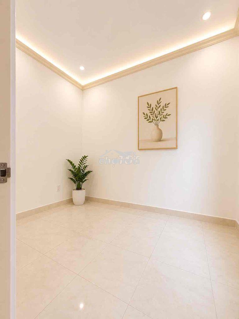 Nhà mới xây 2025 – tài chính chỉ hơn 2 tỷ – căn góc hẻm 5m gần cầu phú - Ảnh 4