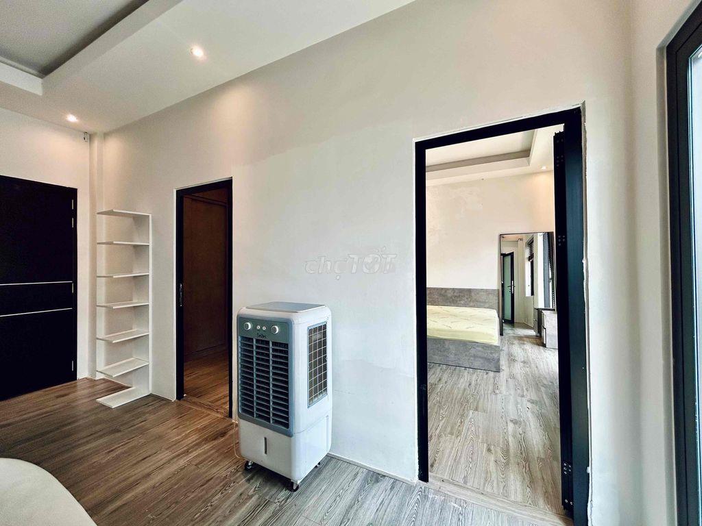 2 phòng ngủ, 2 ban công thoáng, rộng 60m2, gần phố phan xích long - Ảnh 3