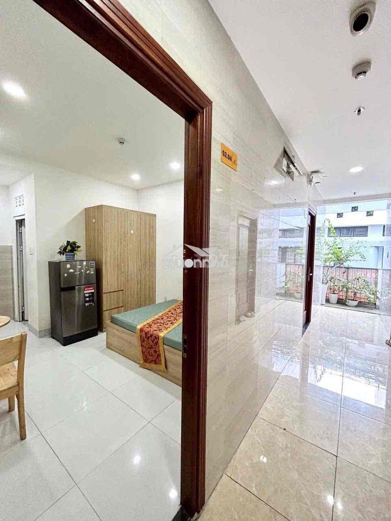Căn hộ dịch vụ cao cấp - full nội thất - ngay cộng hoà - Ảnh 2