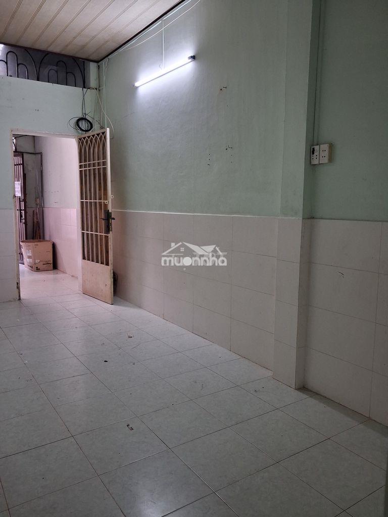 Cách mạng thág 8,dt 3,5m×16m,1 gác,3phòng. - Ảnh 3