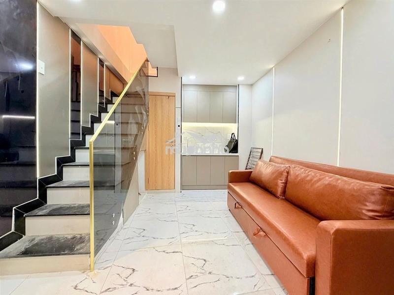 Giá tốt q1 – trần hưng đạo | 4 tầng | full nội thất – chỉ 15tr/tháng