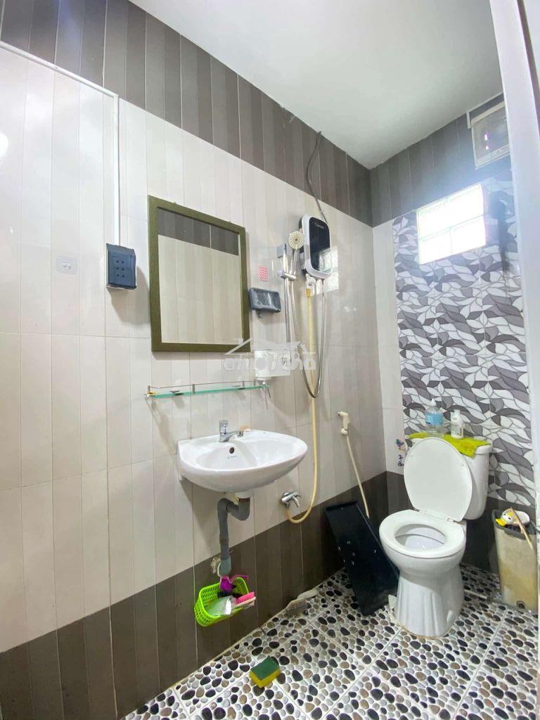 Nhà 2 phòng 6 x 8m - 4
