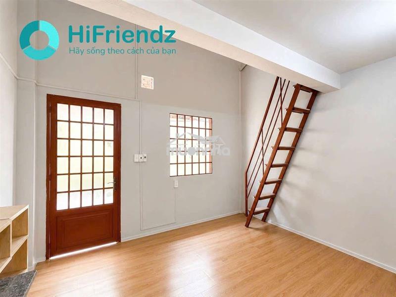 Phòng trệt riêng biệt - ngay bốn xã - sẵn máy lạnh - nhận pet -xe điện