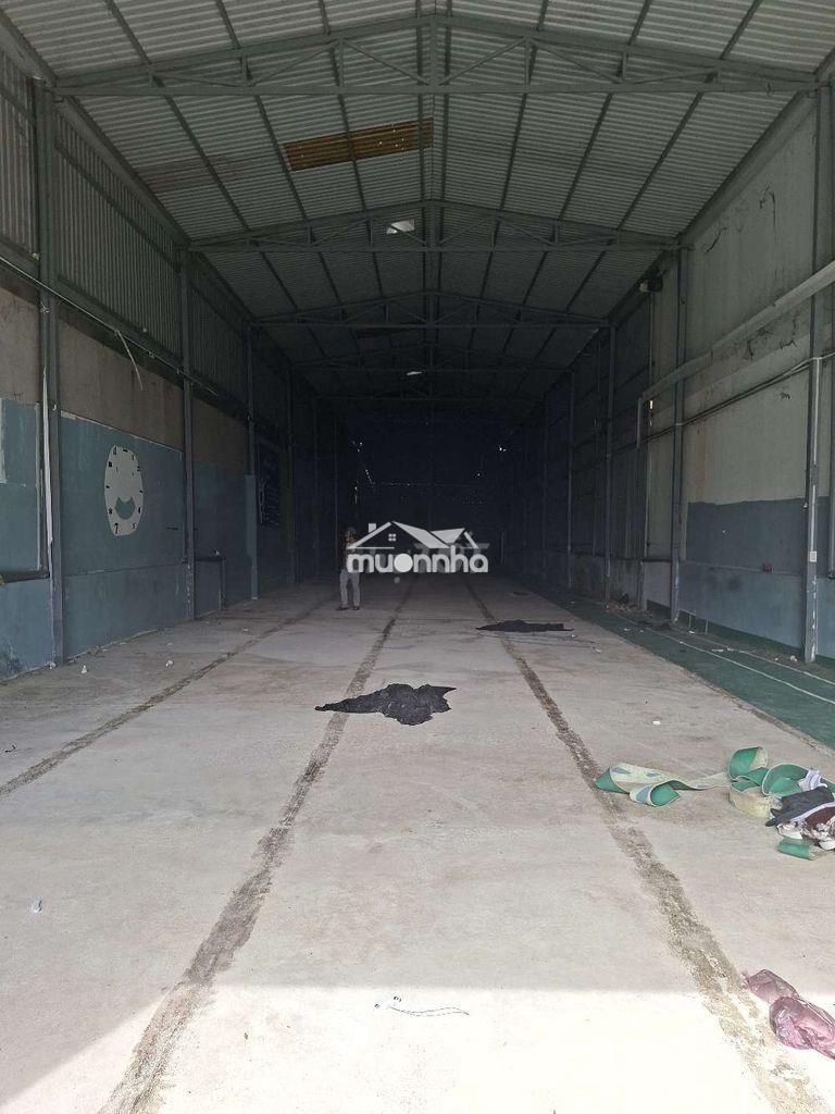 Cho thuê kho ngã tư ga 420m2 26tr - Ảnh 3