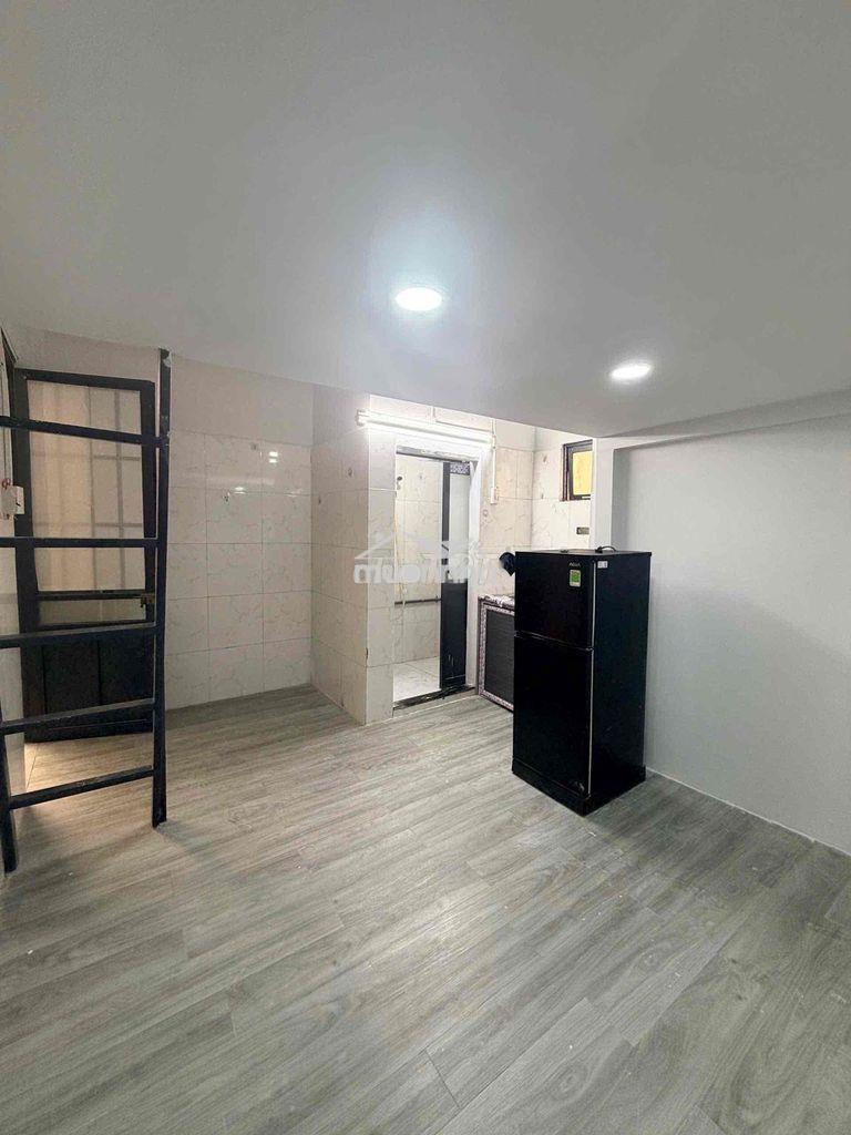 Duplex ở được 3-4 người sát bên ufm chỉ cách 100 mét, đầy đủ tiện nghi - Ảnh 3