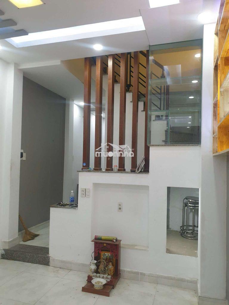 Nhà mới, 4pn có 4 máy lạnh, quang trung p10 giá cực rẻ