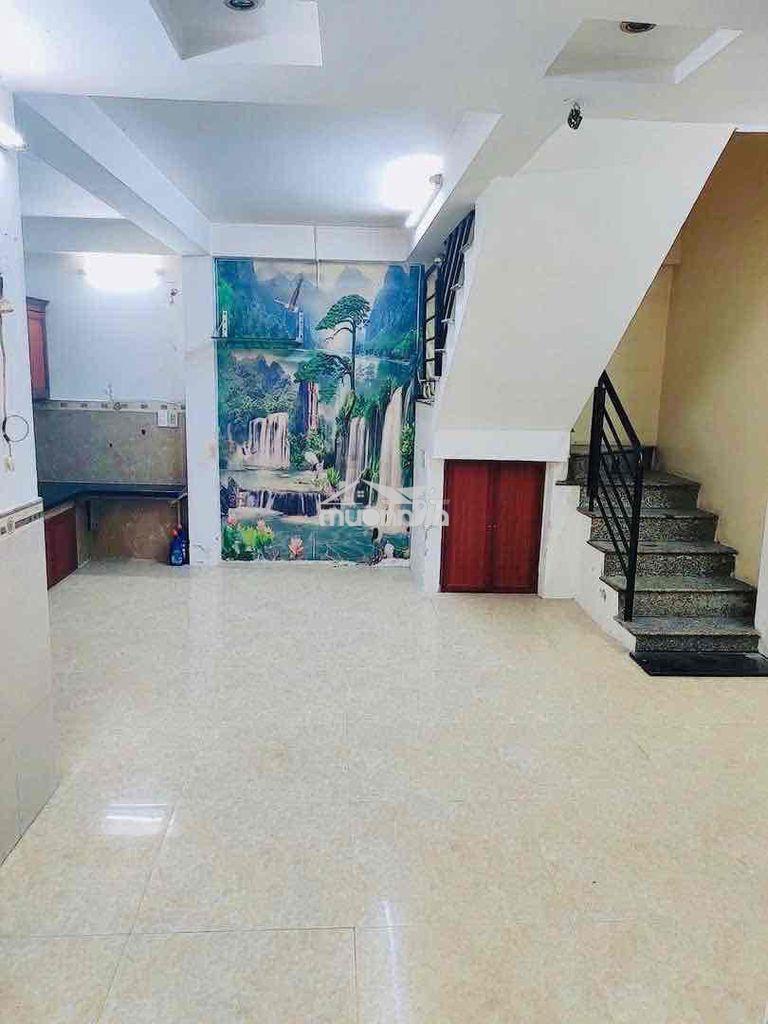 Nhà nguyên căn tôn đản quận 4    ✔️diện tích : 5m5 × 5m - Ảnh 2