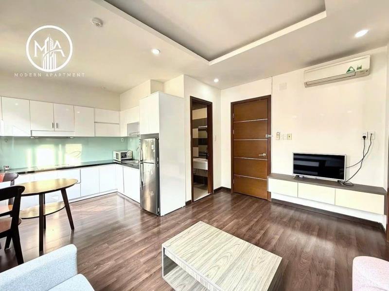 Cho thuê căn hộ 1 phòng ngủ - phòng khách rộng - ban công to gần nhà thờ tân định, công viên lê văn tám