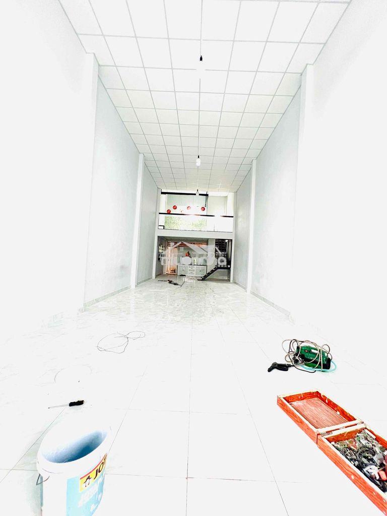Cho thuê nhà dt 5x20m gác lửng trống xuốt hợp may mặc in ấn nhôm kính - Ảnh 2