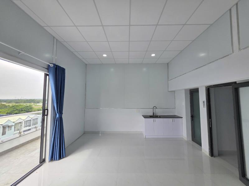 Studio ban công - Ảnh 2