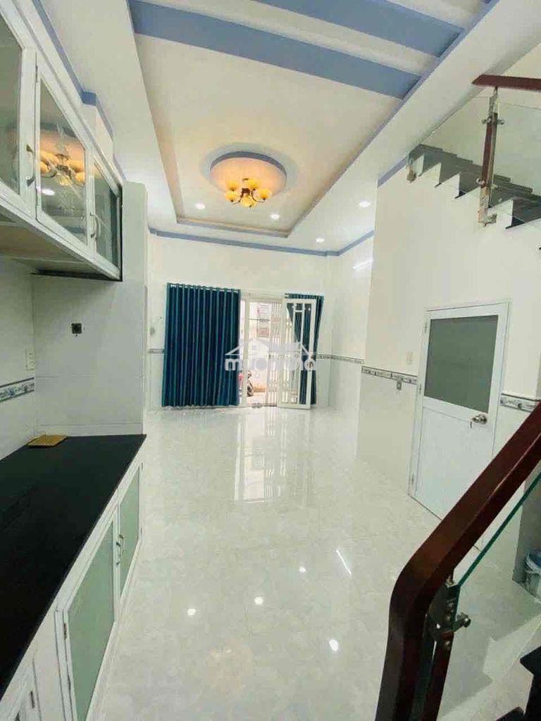Nhà 1 trệt 1 lầu 2pn 2wc 4x10m hẻm 327 trần xuân soạn