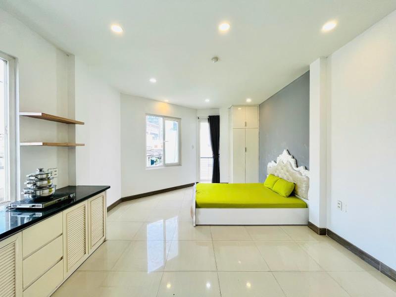 Phòng rộng 40m2 ban công thoáng gần đại học gtvt - Ảnh 2