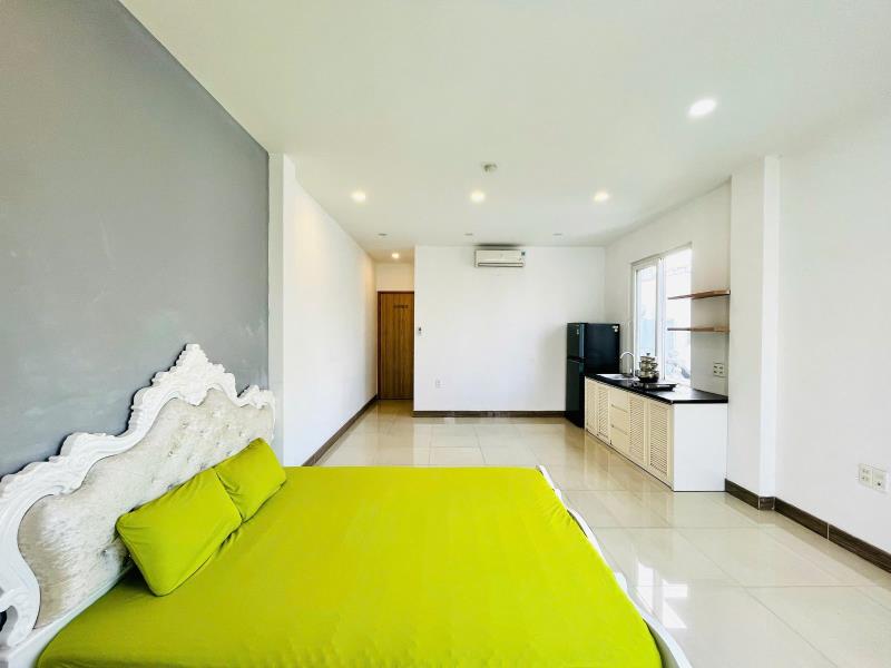 Phòng rộng 40m2 ban công thoáng gần đại học gtvt - Ảnh 3
