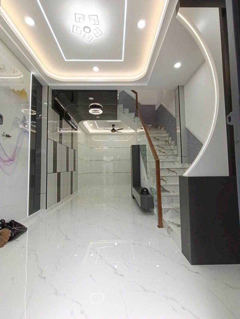 Bán nhà lê văn quới 4 tầng 5pn hẻm 6m ô tô shr,hoàn công đủ