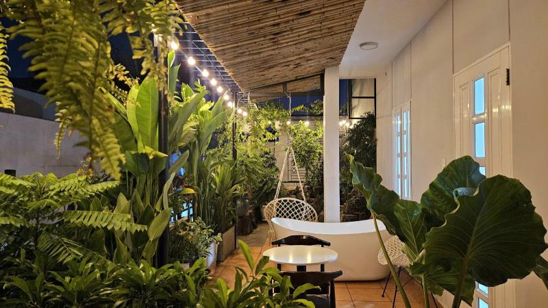 💎 Siêu phẩm resort giữa lòng sài gòn – lux suite 70m² sân vườn & bồn tắm ngoài trời – lê văn sỹ 💎 ​📍 vị trí: trục đường lê văn sỹ (khu vực trung tâm giáp ranh q3, phú nhuận, tân bình) 🛵 - Ảnh 2
