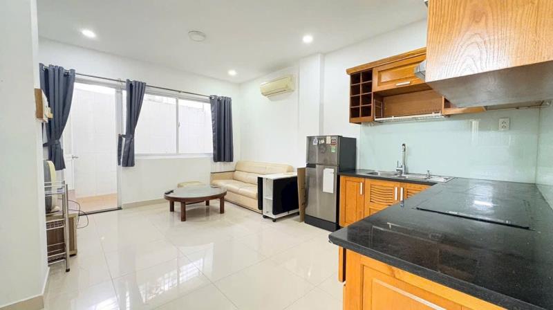 Cho thuê 2pn ban công rộng 70m2 mới | ngay cv lê văn tám - chợ tân định ở 3 - 5 người thoải mái  - Ảnh 2