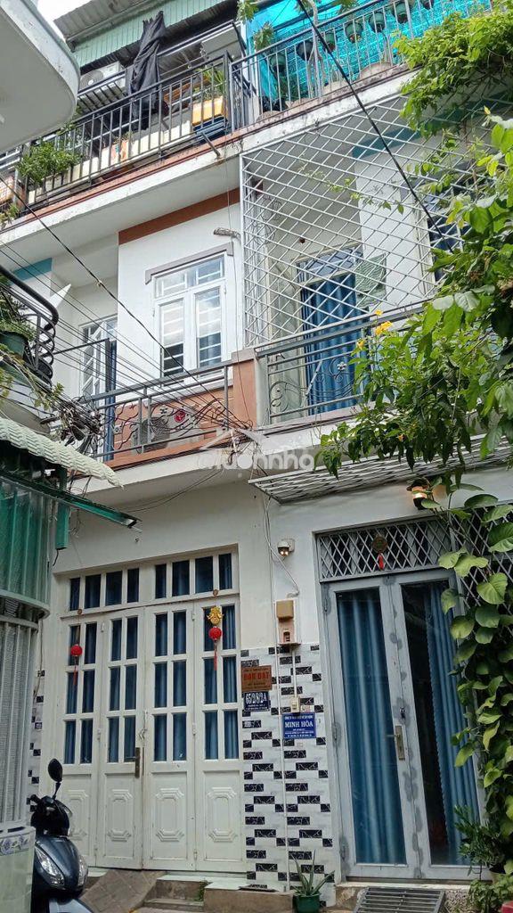 Cho thuê nhà nguyên căn, đường 20, giagamll phạm văn đồng