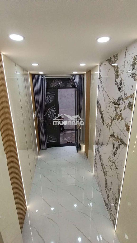 Chỉ 2 đ / 3 tầng / 2pn/ 3 wc / ô tô đỗ cửa/ 1 trục quang trung . - Ảnh 4