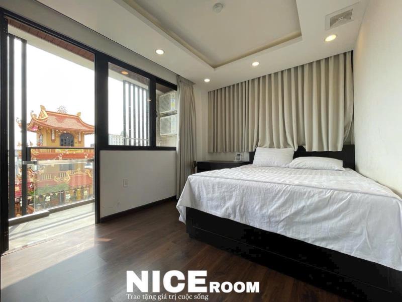 Cho thuê căn hộ 1pn 55m², ban công riêng siêu rộng, full nội thất – phan đăng lưu, phú nhuận | gần quận 1 & bình thạnh