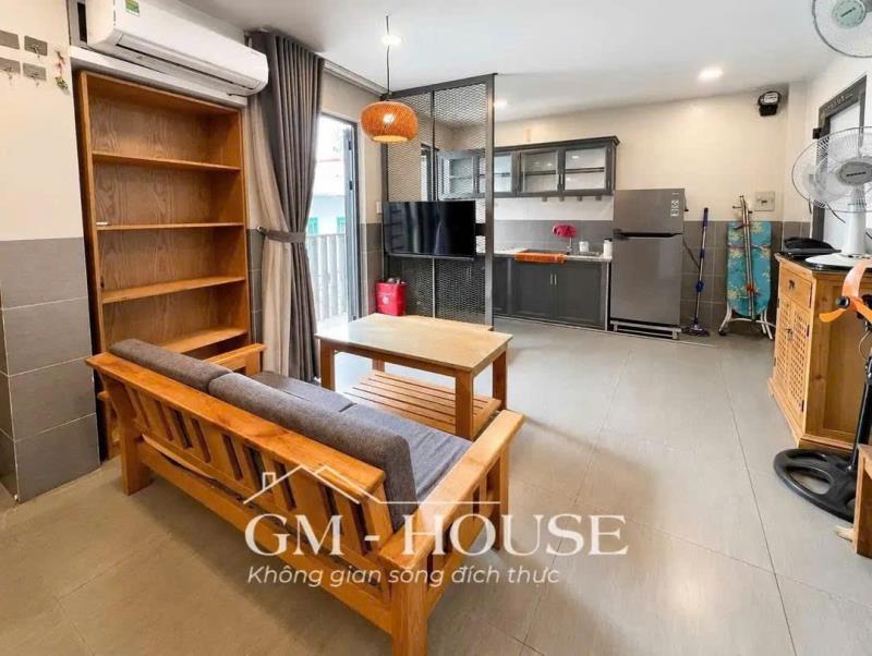 Cho thuê căn hộ full nội thất ban công tại huỳnh văn bánh thuận tiện đi sang sân bay