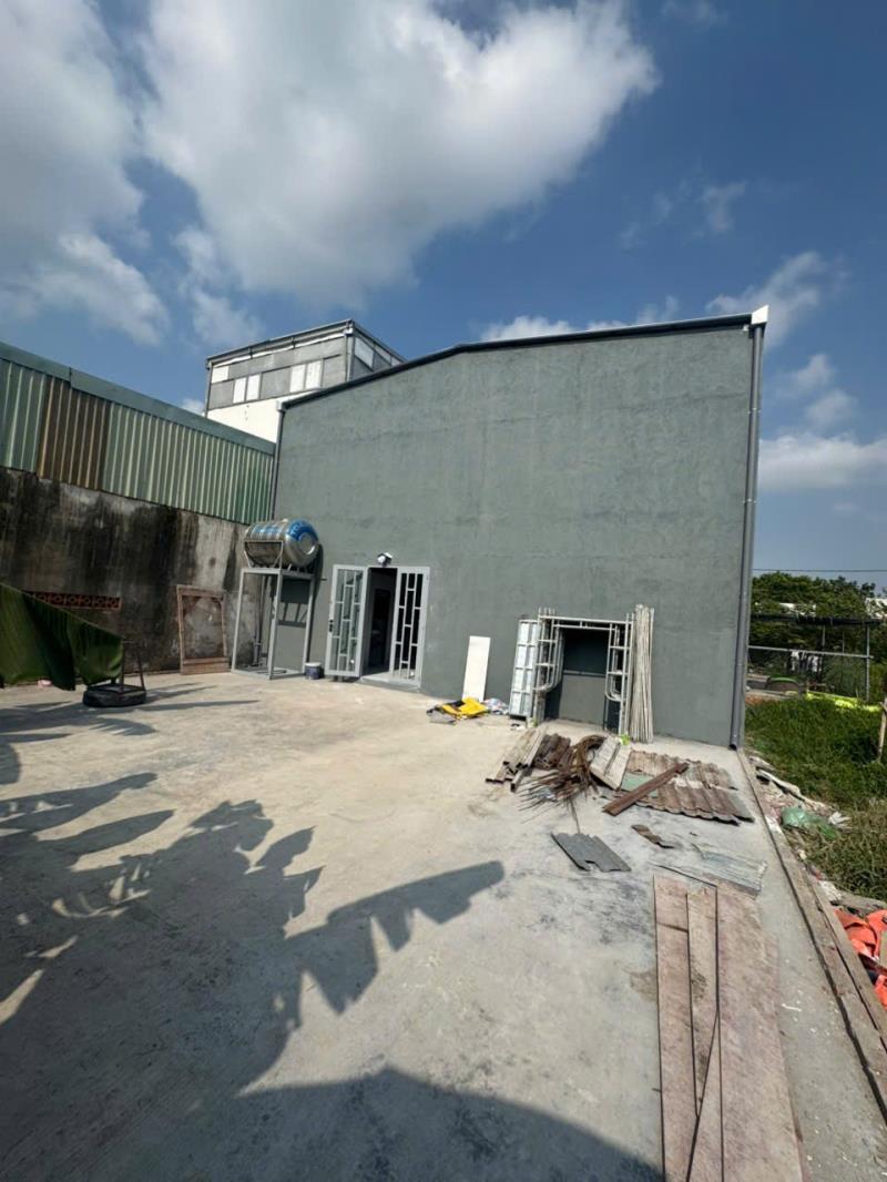 Bán nhà kho đường beton xe tải xã vĩnh lộc b, bình chánh dt 261m2 ( 214m2 thổ) giá 8 tỷ - Ảnh 3