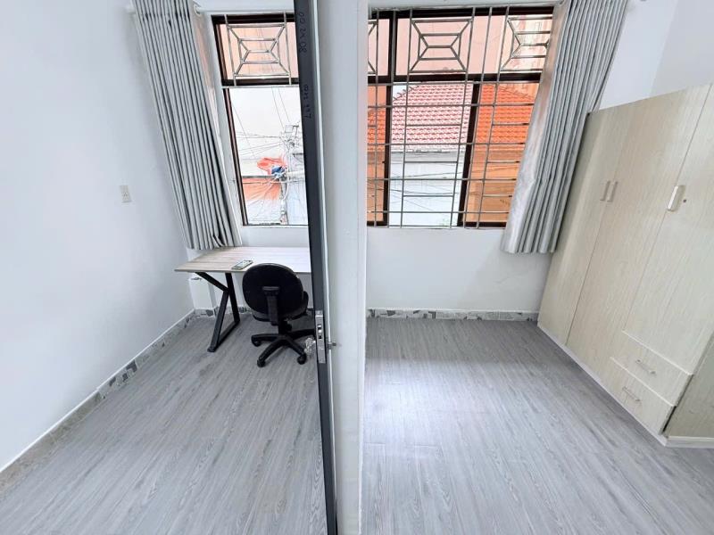 Cho thuê căn hộ dịch vụ 1 phòng ngủ full nôi thất giáp sân bay tsn, cv gia định  - Ảnh 4