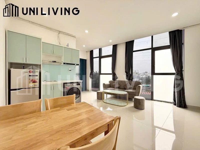 Cho thuê căn hộ rộng rãi có cửa sổ kính lớn full nội thất đường phạm văn đồng quận bình thạnh, sát q1, phú nhuận