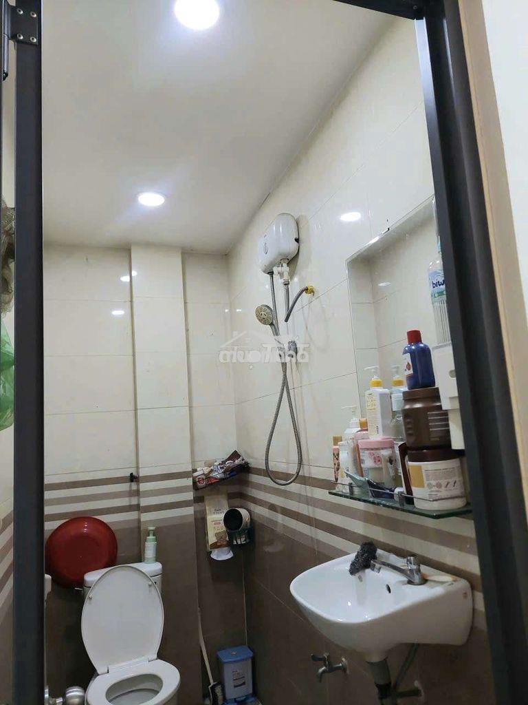 Nhà 2 phòng gần chợ phú lâm - Ảnh 4