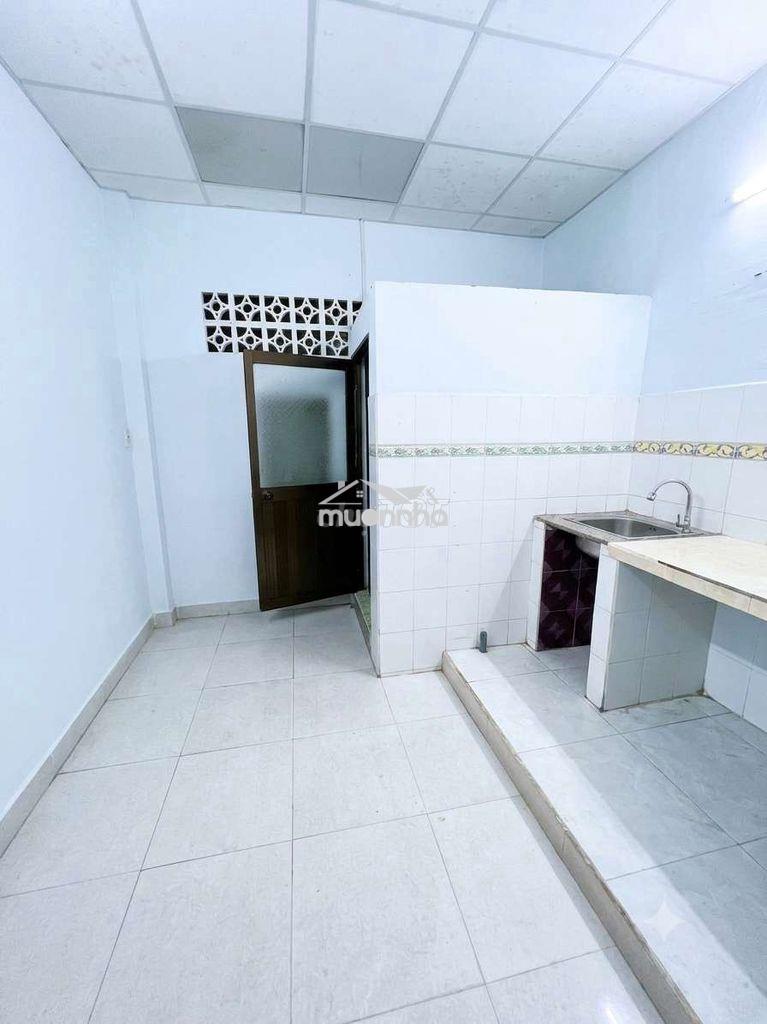 Nhà cho thuê đường âu cơ 3pn 2wc hẻm 3m thông - Ảnh 3