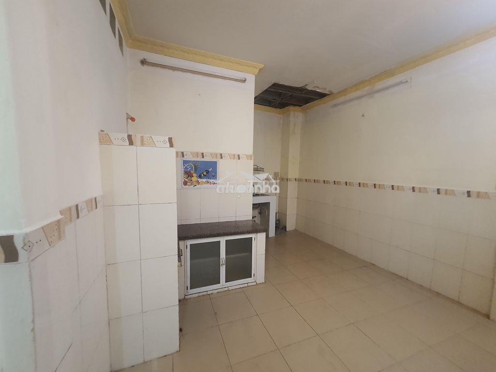 Cho thuê nhà nguyên căn sạch đẹp tại nguyễn thần hiến, p18, quận 4 - Ảnh 2