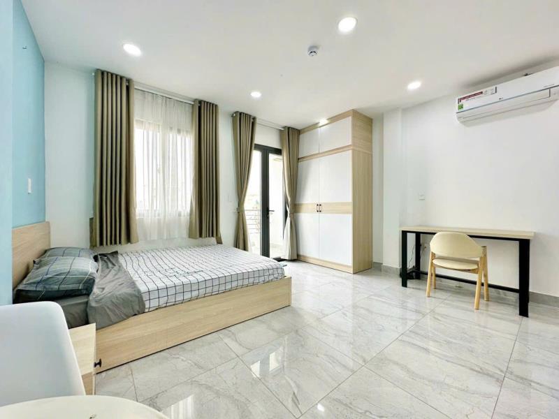 Cho thuê căn hộ rộng có ban công thoáng mát full nội thất đường thích quảng đức quận phú nhuận, sát q1, q3 - Ảnh 2