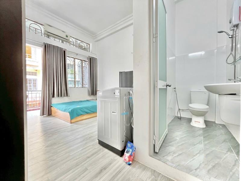 Cho thuê căn hội ban công, máy giặt riêng, bùi đình tuý, bình thạnh gần ngã tư hàng xanh, tiện đi q1 - Ảnh 2