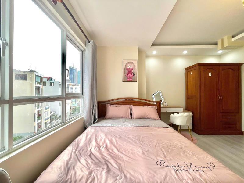 Cho thuê căn hộ có cửa sổ kính lớn thoáng full nội thất gỗ đường nguyễn cửu vân quận bình thạnh, sát quận 1 - Ảnh 4