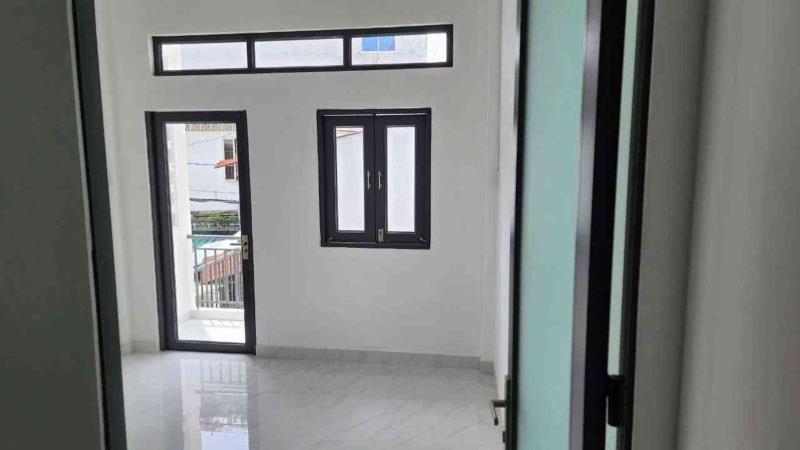 Nhà bán phan văn trị 60m2, 2 tầng gần emart  - Ảnh 2