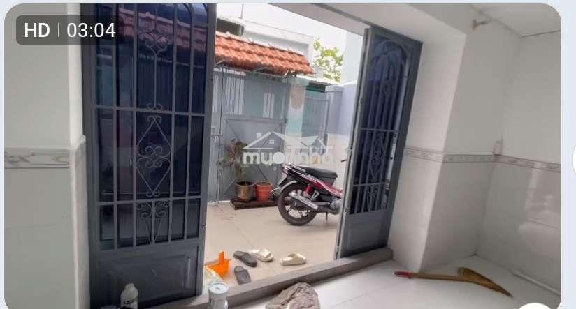 Nhà trệt lầu - Ảnh 2