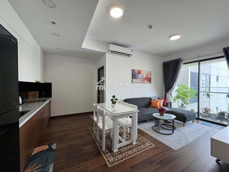 Cho thuê 2 pn, 2wc full nội thất giá 12tr/ tháng tòa mp678 mizuki park