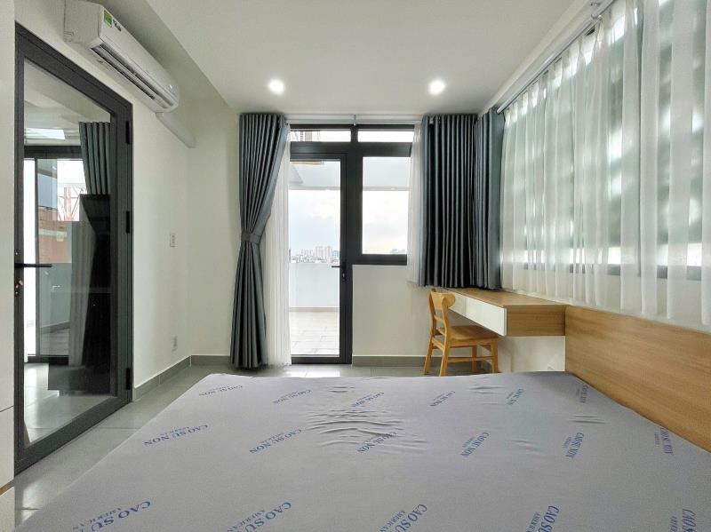 Cho thuê căn hộ 1 phòng ngủ bình thạnh, full nội thất, ban công, cửa sổ lớn, gần điện biên phủ, hàng xanh, quận 1 - Ảnh 2