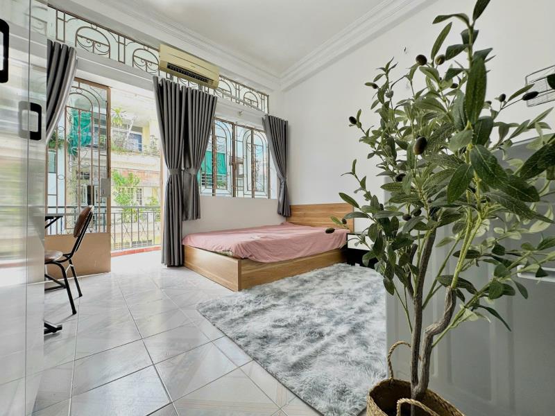 Căn hộ có ban công rộng thoáng full nội thất bùi đình túy bình thạnh, sát quận 1, ngã tư hàng xanh