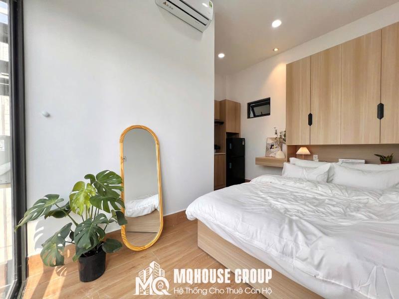 Nguyễn kiệm, p hạnh thông, gv studio cửa sổ, full nội thất tone gỗ hiện đại gần cv gia định - Ảnh 3