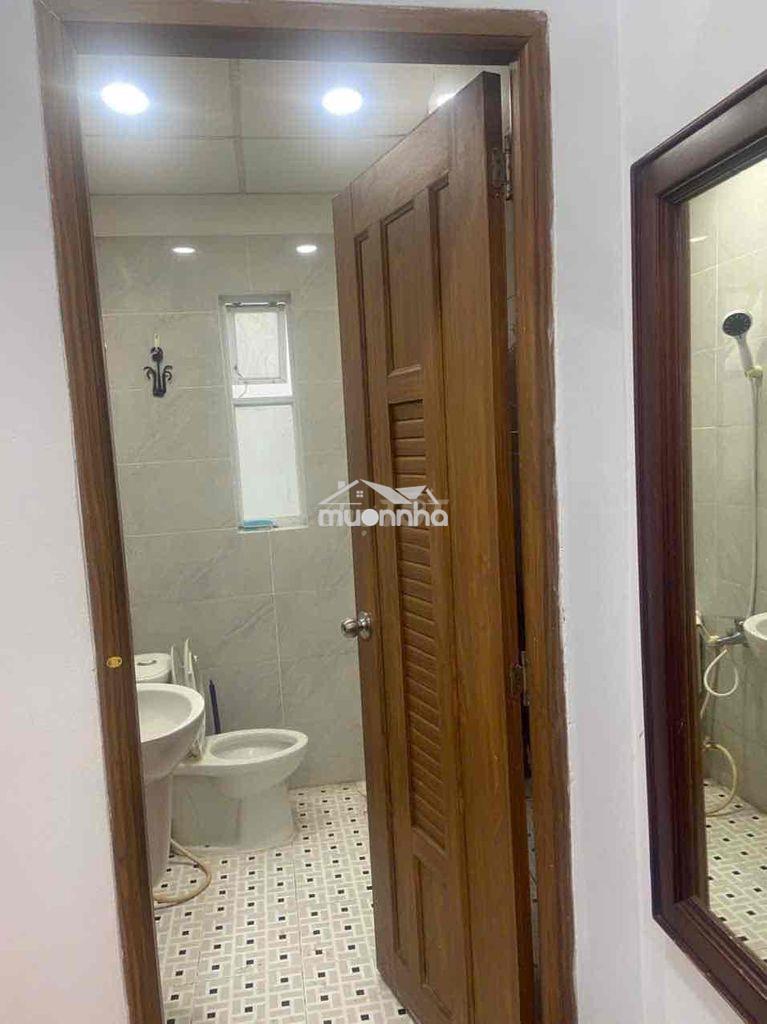 Thuê phòng trọ giá rẻ quận 1 đầy đủ nội thất - Ảnh 4