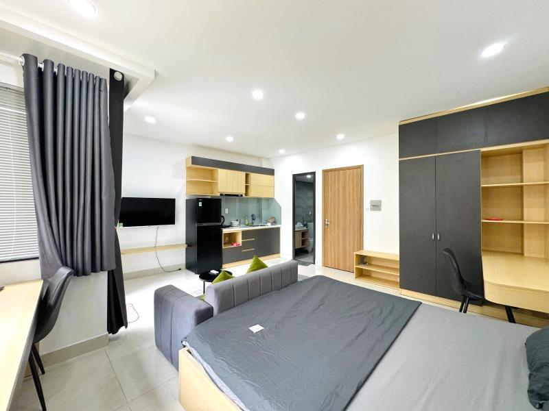 Căn hộ 45m2 ban công, nguyễn cửu vân sát quận 1, có tivi, sofa, nhà thang máy, an ninh, nhận khách nước ngoài, ngắn hạn - Ảnh 3