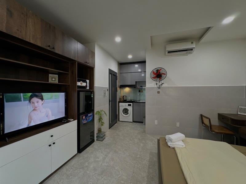 Trống sẵn studio ban công, full nội thất, toà thang máy, hầm xe, bảo vệ an ninh - Ảnh 3