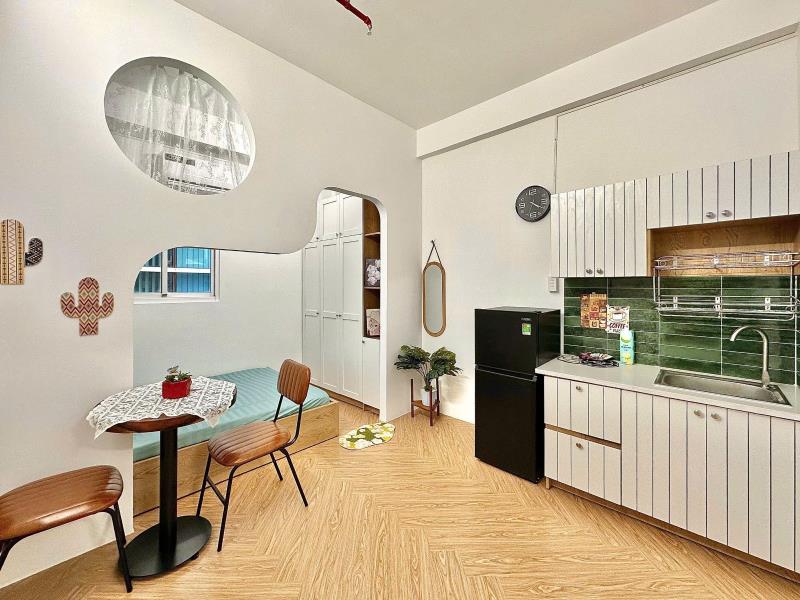 Studio tách bếp/studio có cửa sổ trời - sân bay tân sơn nhất (ga t1, t2), công viên hoàng văn thụ,  bạch đằng, hồng hà, cộng hòa, công viên gia định  - Ảnh 4
