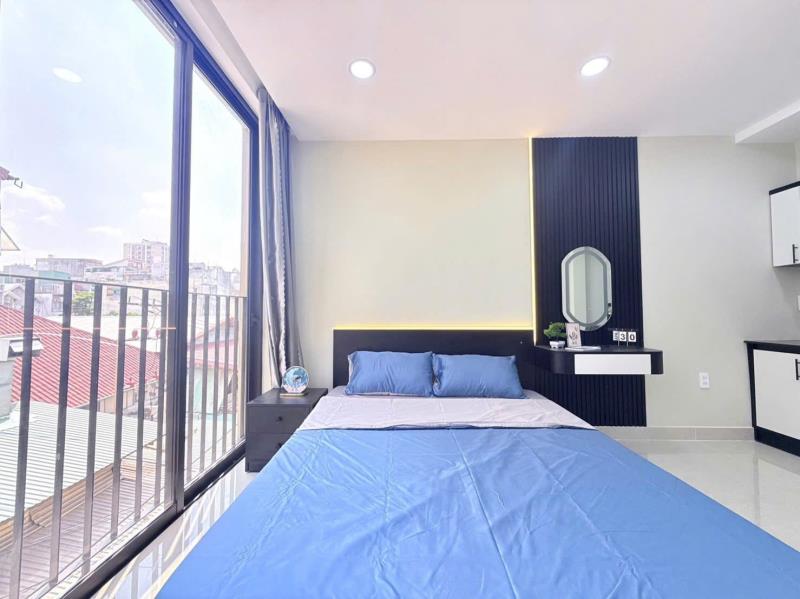Thuê căn hộ dịch vụ bình thạnh full nội thất ban công tại nguyễn gia trí gần q1 - Ảnh 2