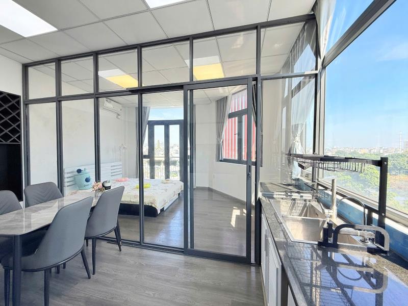 1 phòng ngủ tách bếp mới giặt riêng view kính ban công  thang máy ngay ngã tư nguyễn xí - phạm văn đồng - phú nhuận - Ảnh 2