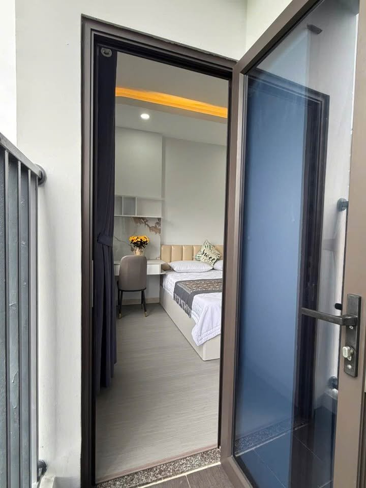 Nội thất mới tinh_ sổ sẵn 2 tỷ (bao phí sổ) đường bạch đằng, phường 2 , tân bình - Ảnh 3