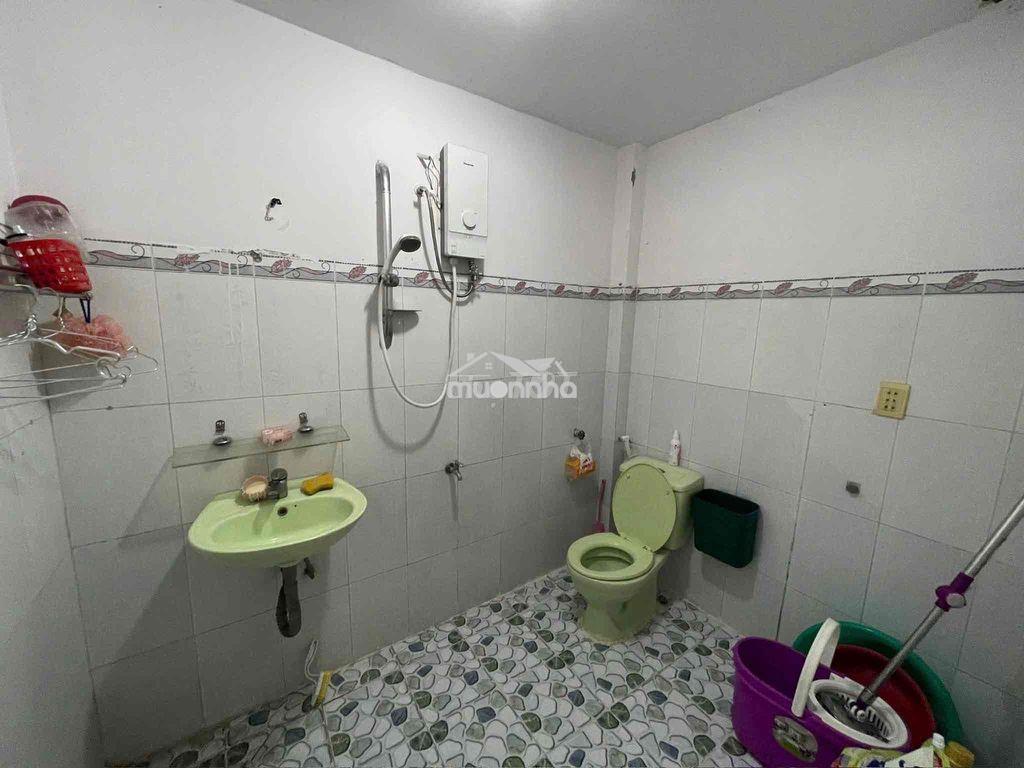 Nhà hẻm oto - dt 5 x 13 = 65m - full nội thất - Ảnh 2