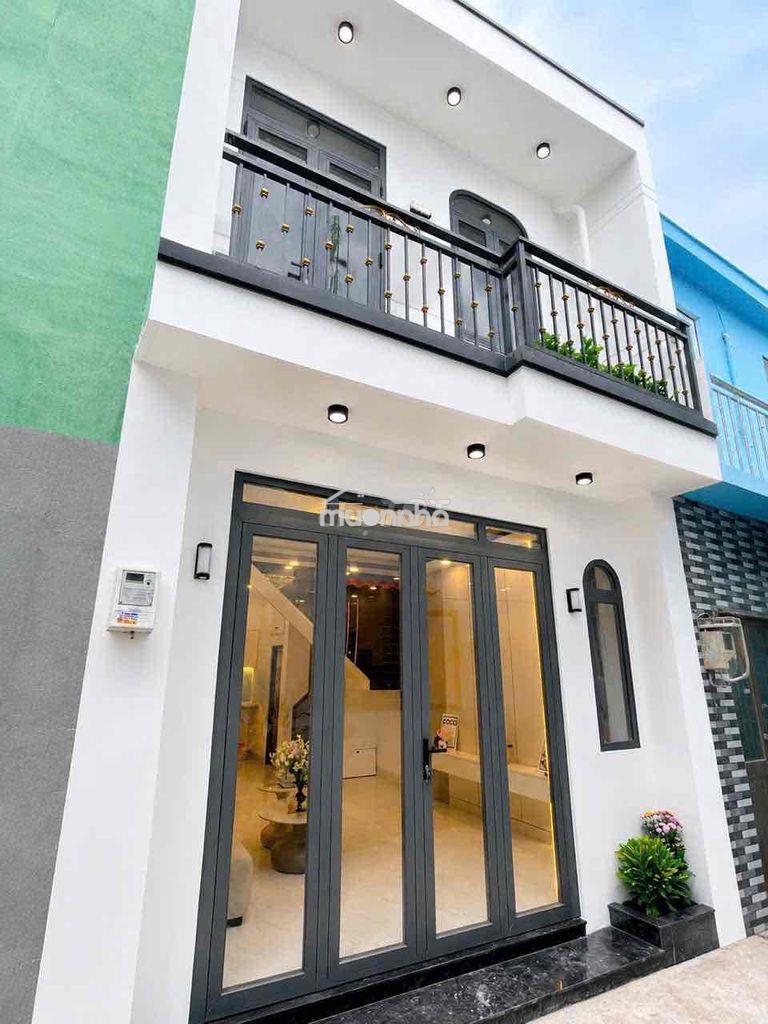 Chính chủ cần bán gấp nhà mới toanh hẻm 2174