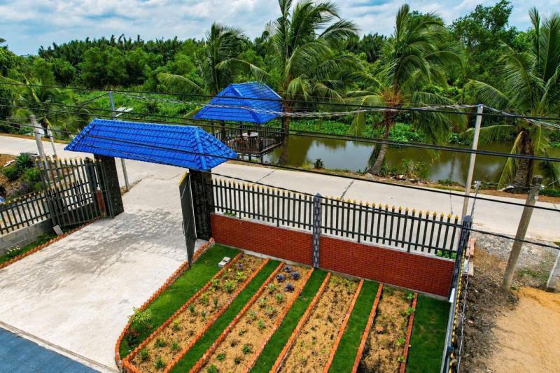 Bán nhà vườn view kênh xã bình đức tdt 764m2, 2pn, 1wc , chòi thủy tạ giá 2,8 tỷ - Ảnh 3