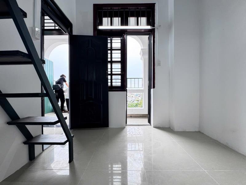 Trọ gác mới 100% có thang máy - ban công cửa sổ - gần huit đại học công thương - aeon mall tân phú - Ảnh 2